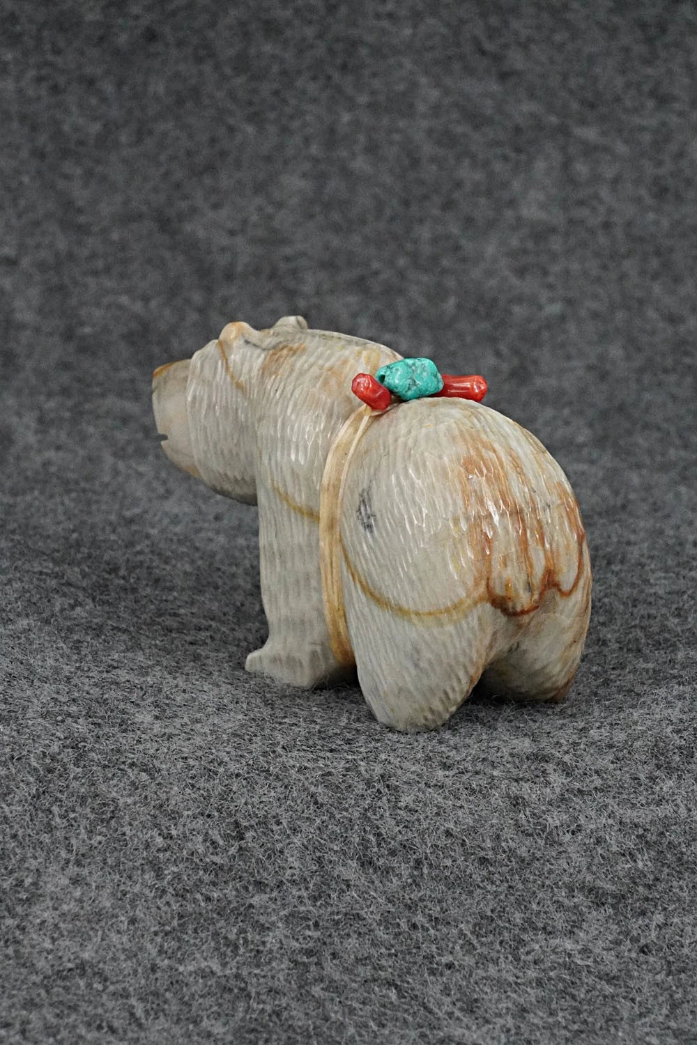 Bear Zuni Fetish Carving - Farlan & Paulette Quam