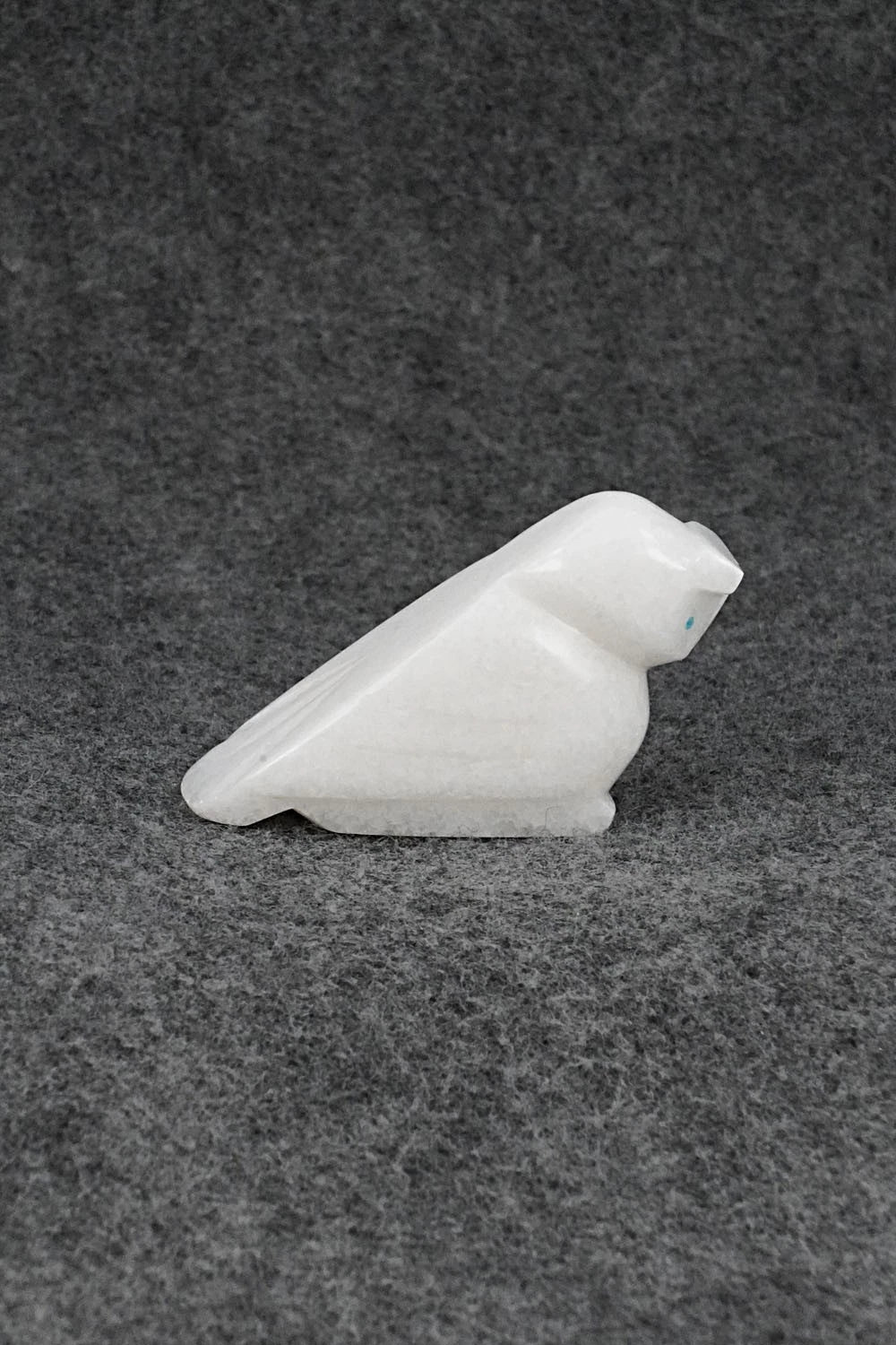Owl Zuni Fetish Carving - Abby Quam Panteah