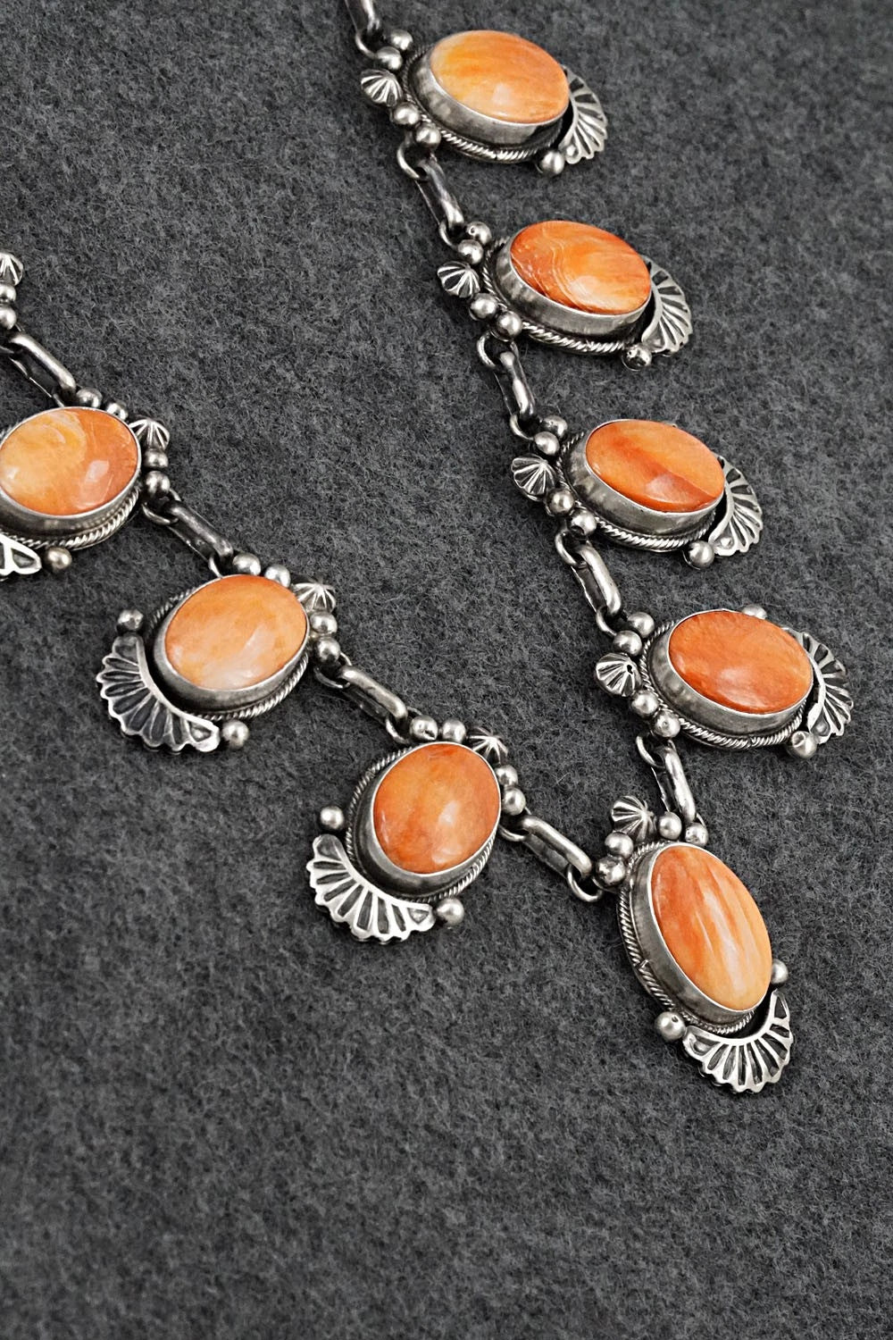 Spiny Oyster & Sterling Silver Necklace and Earrings Set - Paul Livingston