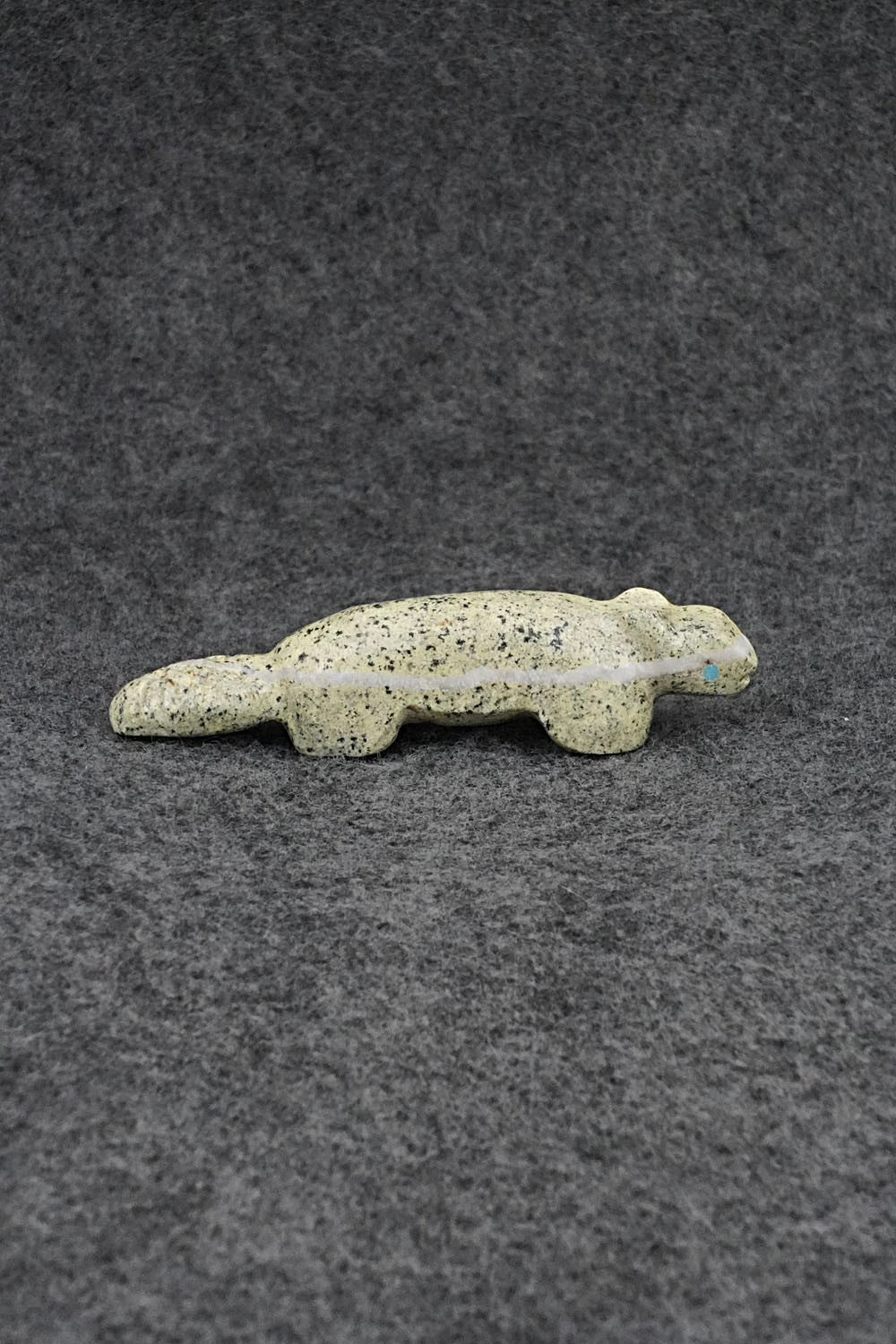 Beaver Zuni Fetish Carving - Marveletta Phillips