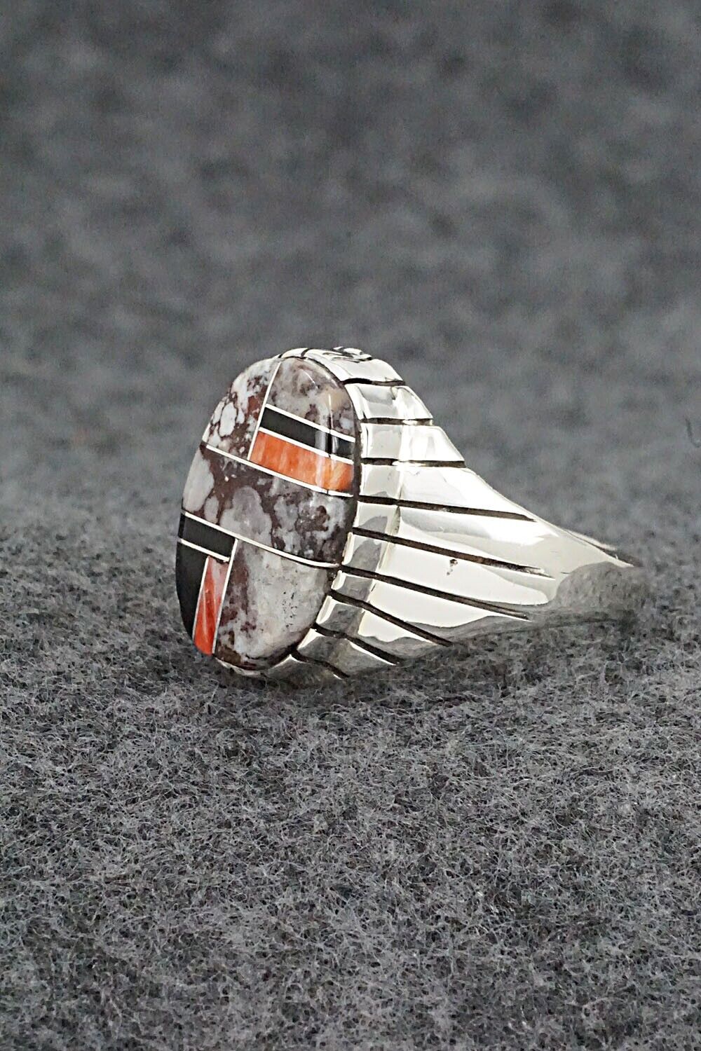 Wild Horse, Spiny Oyster, Onyx & Sterling Silver Ring - Trevor Jack - Size 11.5