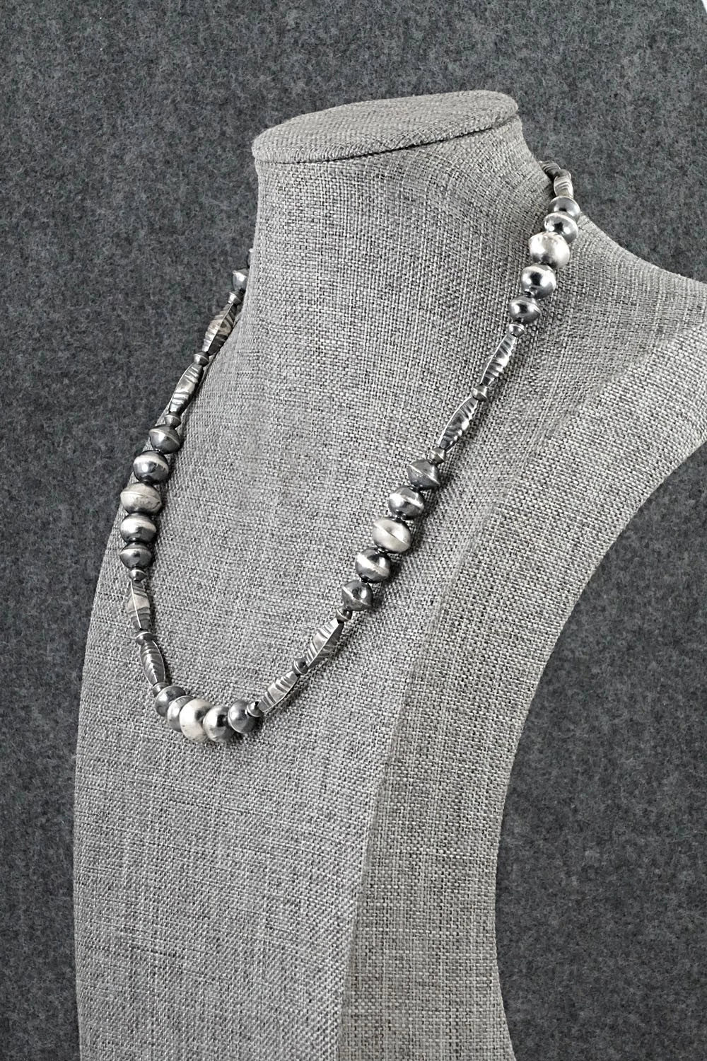 Sterling Silver Navajo Pearl Necklace 18" - Vintage