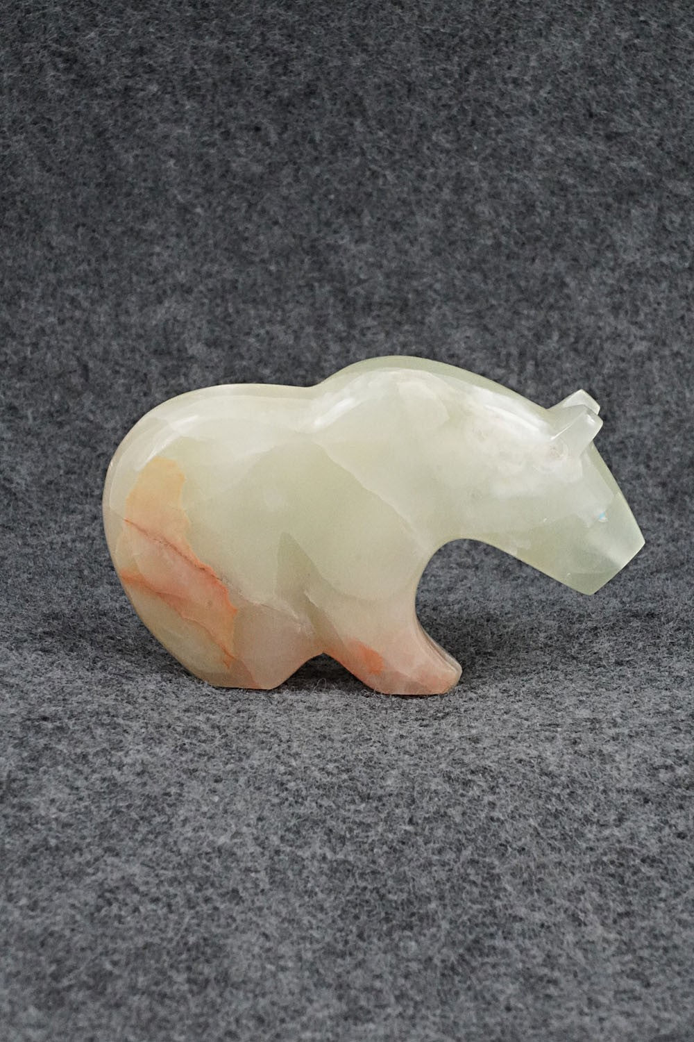 Bear Zuni Fetish Carving - Kenric Laiwakete