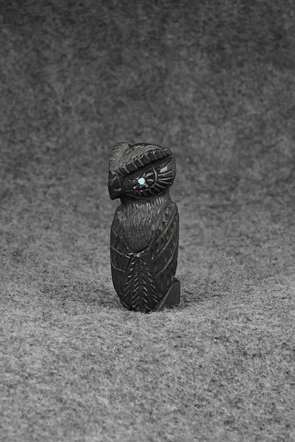 Owl Zuni Fetish Carving - Chris Peina