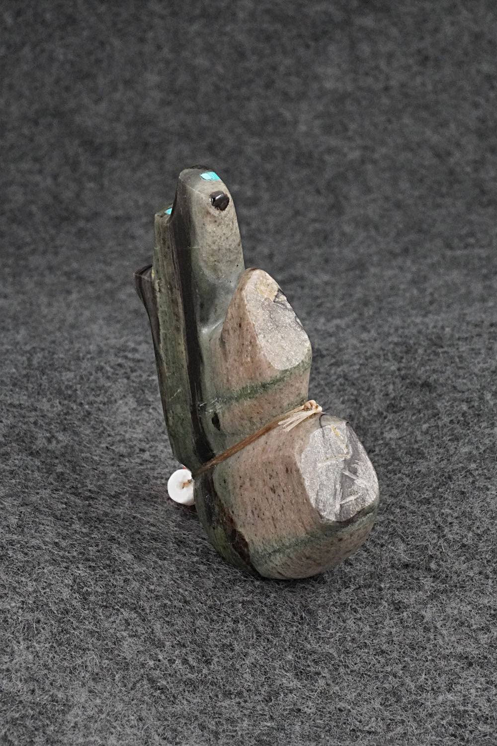 Bear Zuni Fetish Carving - Donavon Laiwakete