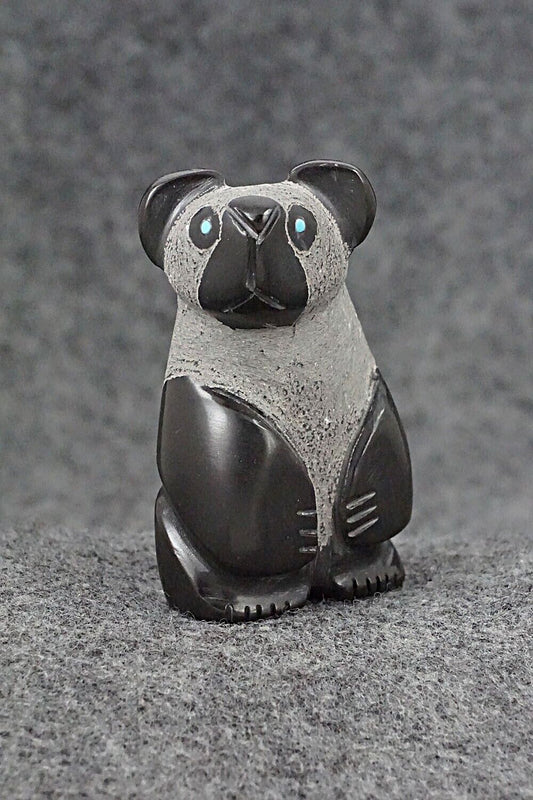 Bear Zuni Fetish Carving - Reynold Lunasee
