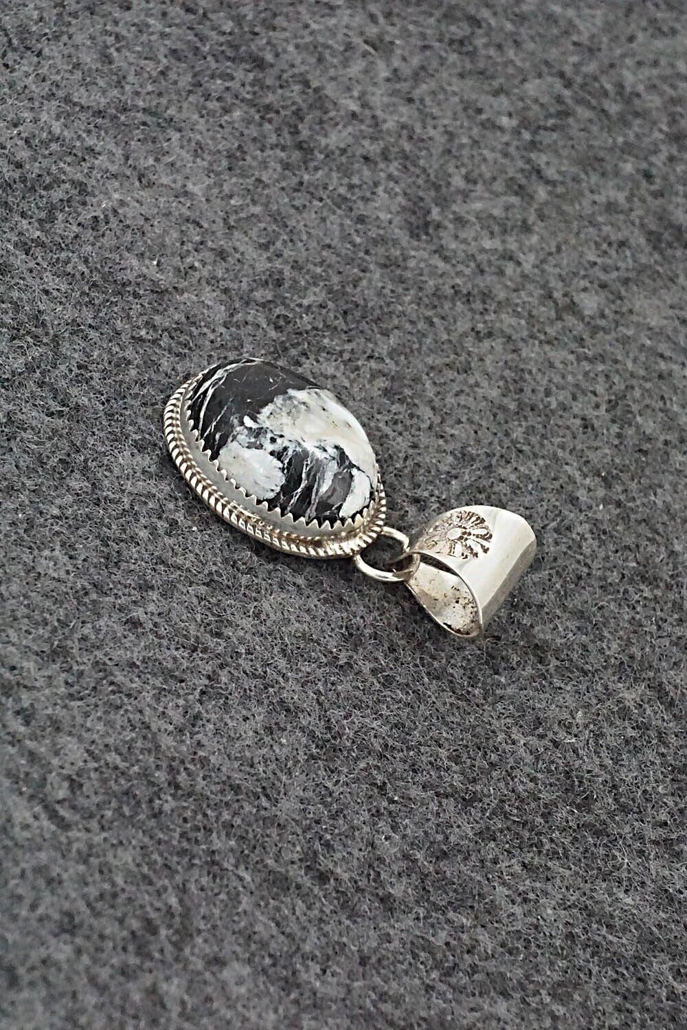 White Buffalo & Sterling Silver Pendant - Ernest Hawthorne