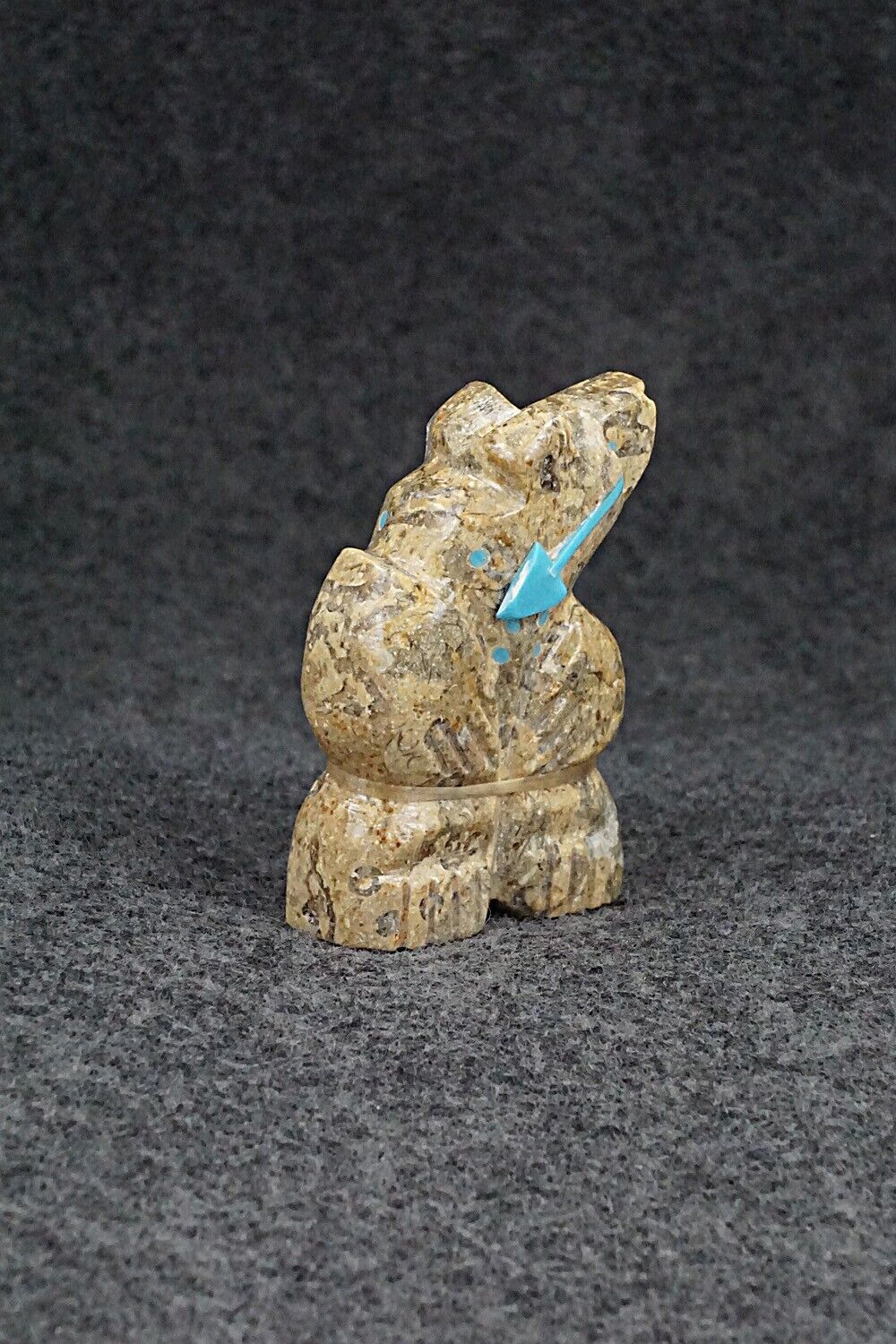 Bear Zuni Fetish Carving - Bennie Bacy