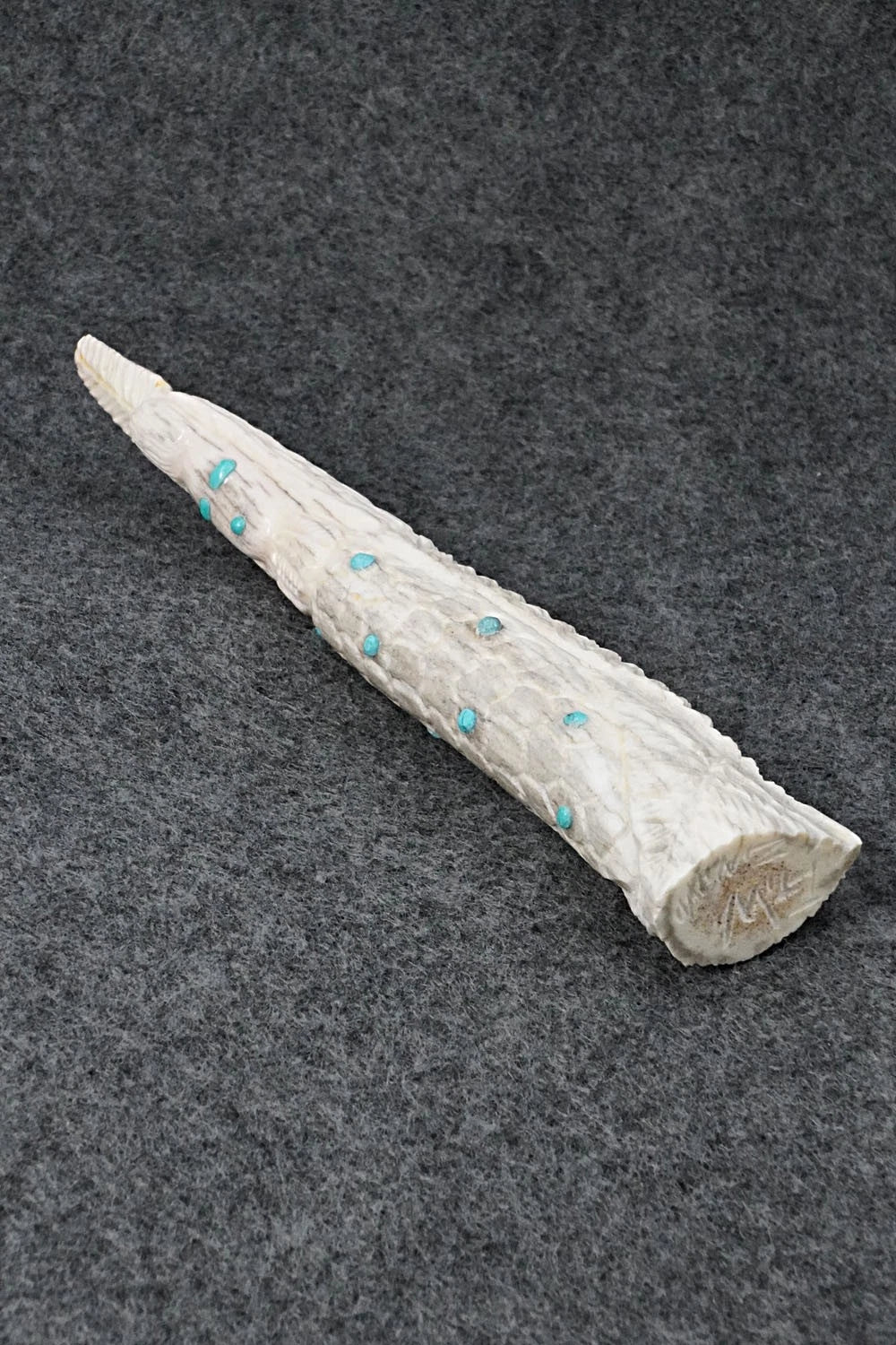 Corn Maiden Zuni Fetish Carving - Garrick Weeka