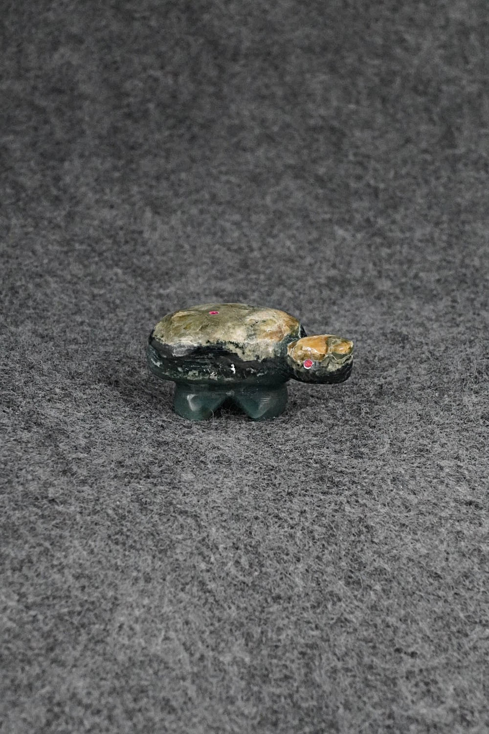 Turtle Zuni Fetish Carving - Benina Kallestewa