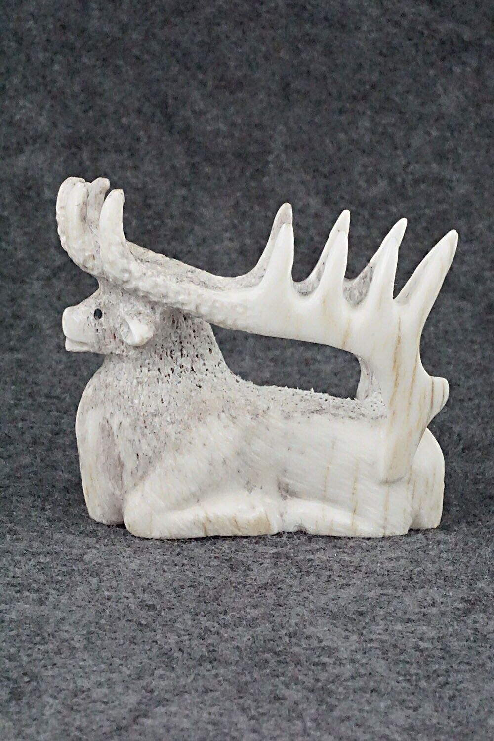 Elk Zuni Fetish Carving - Maxx Laate