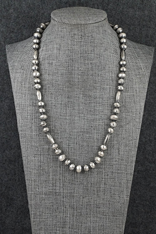 Sterling Silver Navajo Pearl Necklace 18" - Vintage