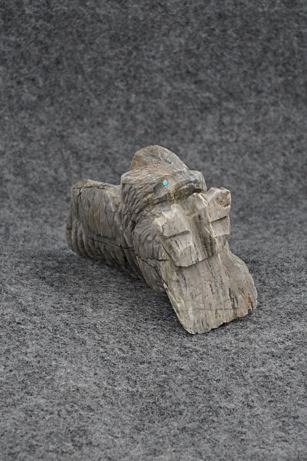 Eagle Zuni Fetish Carving - Tony Mackel