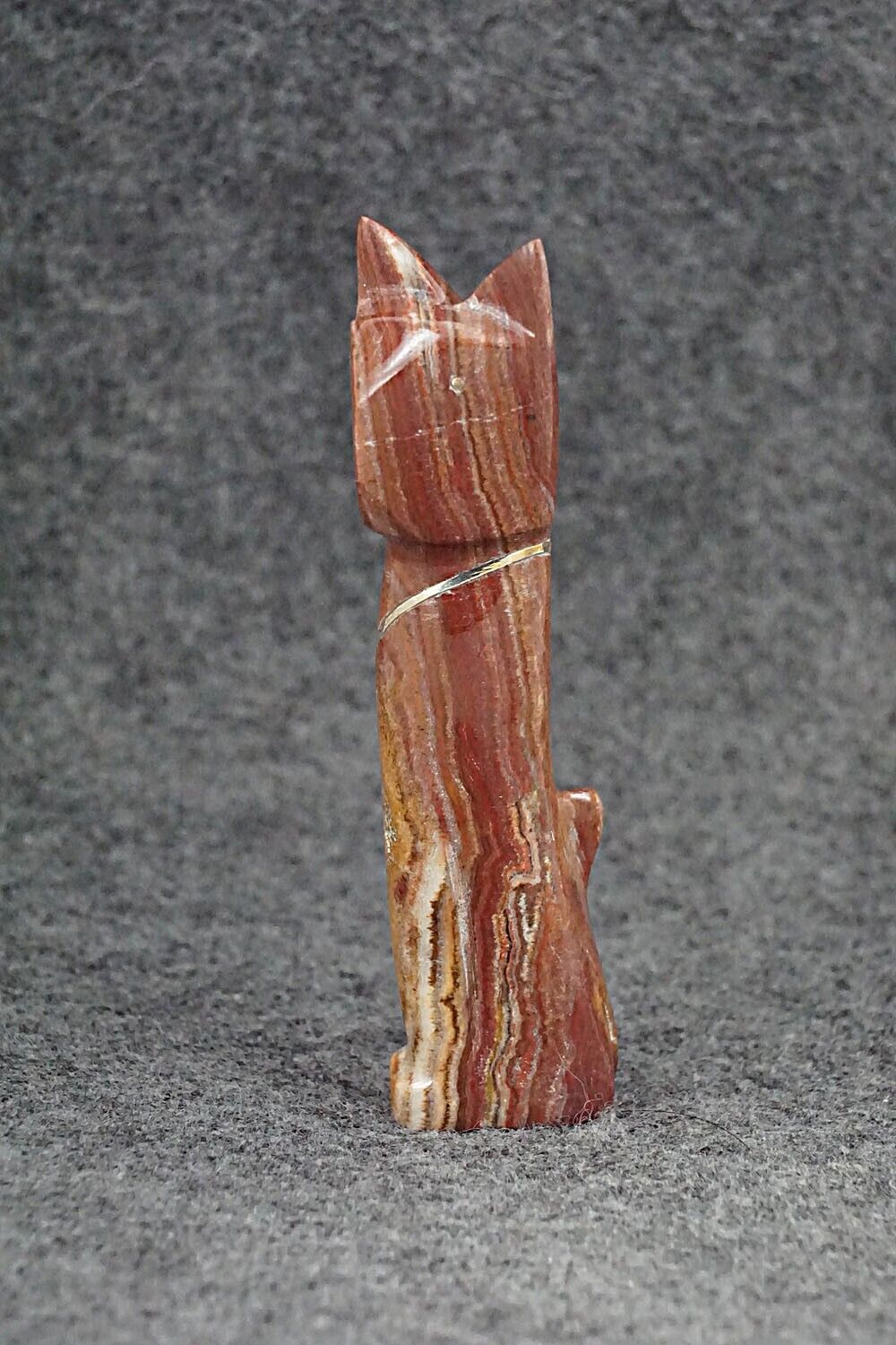 Cat Zuni Fetish Carving - Kenny Chavez
