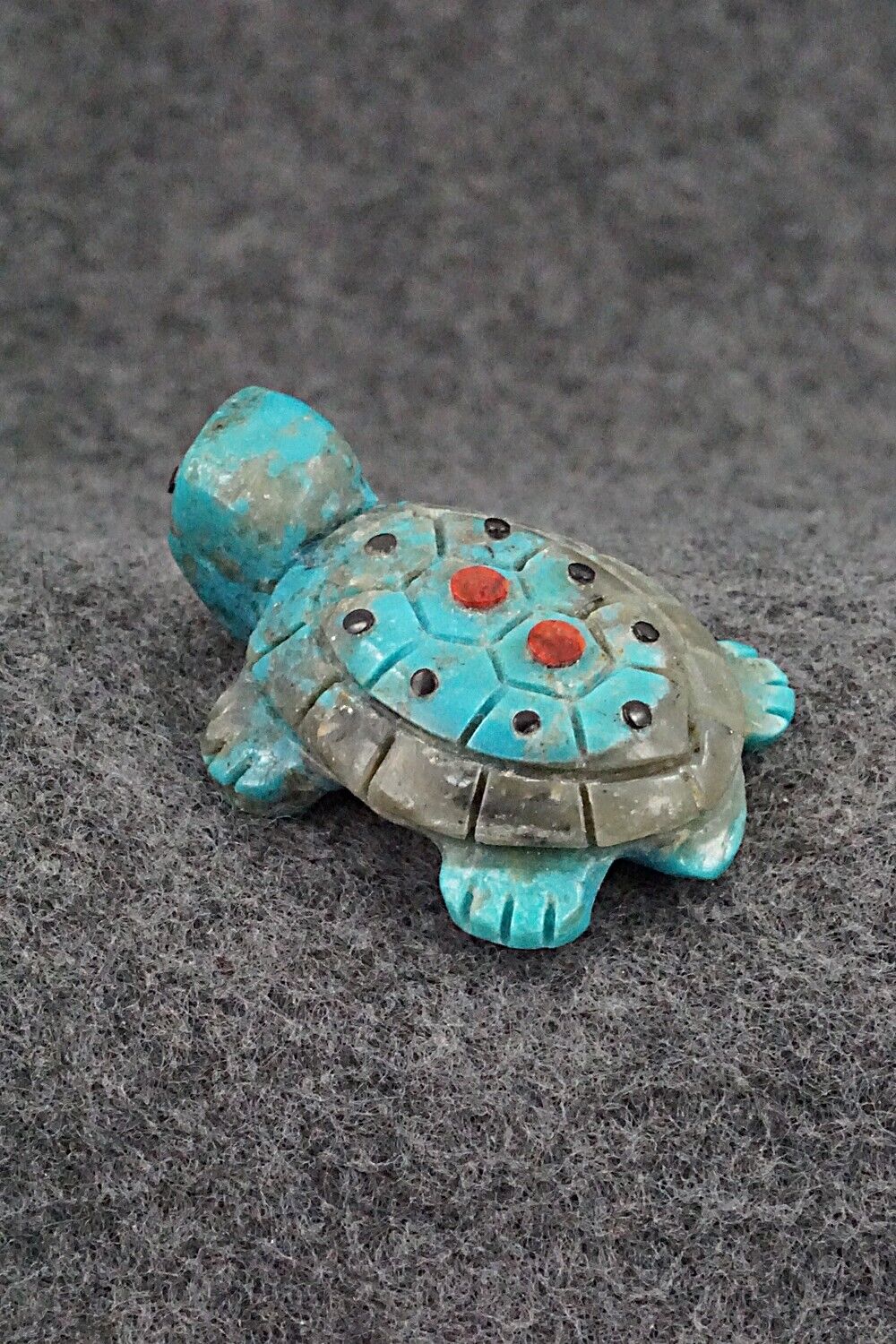 Turtle Zuni Fetish Carving - Reynold Lunasee