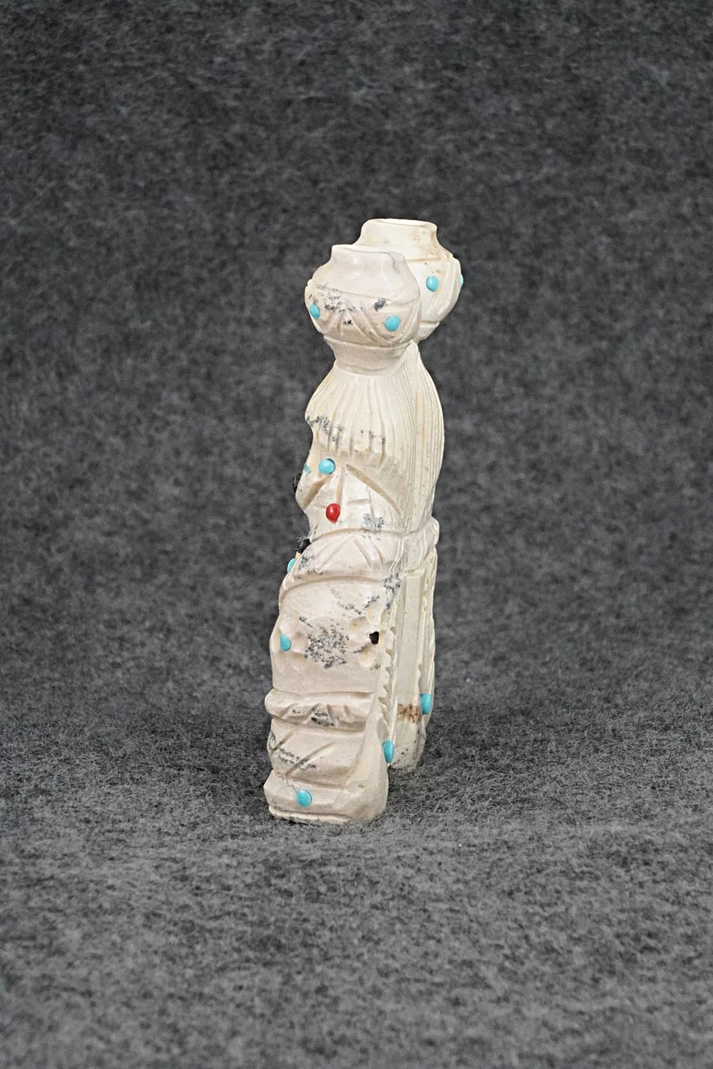 Ola Maiden Zuni Fetish Carving - Danette Laate