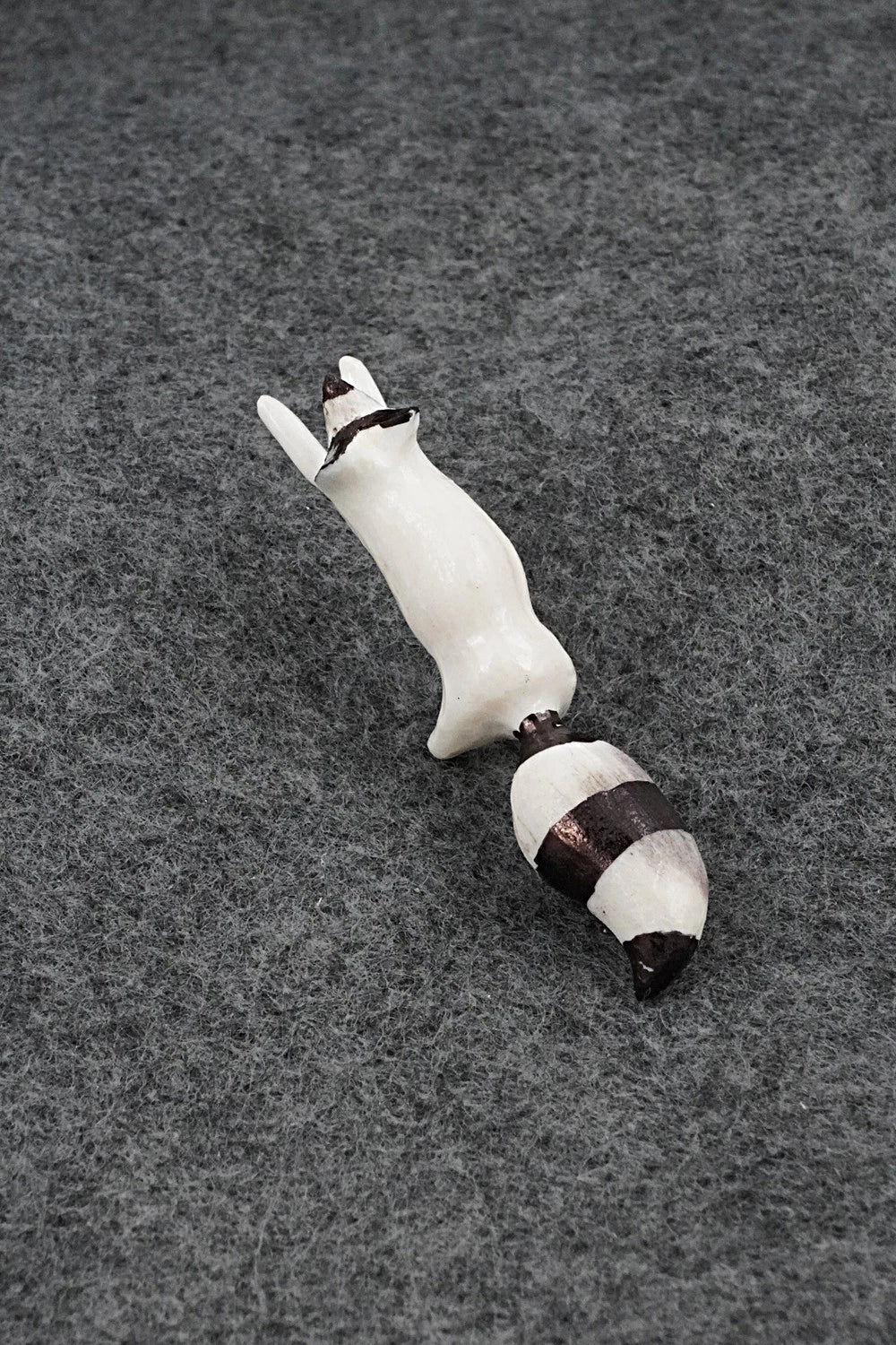 Raccoon Zuni Fetish Carving - Ruben Najera
