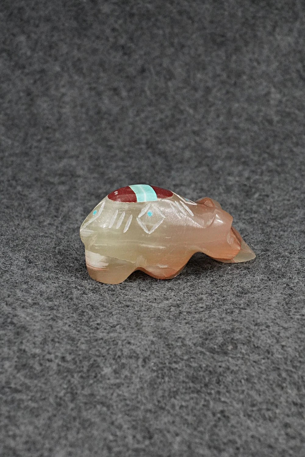 Bear Zuni Fetish Carving - Brandon Phillip