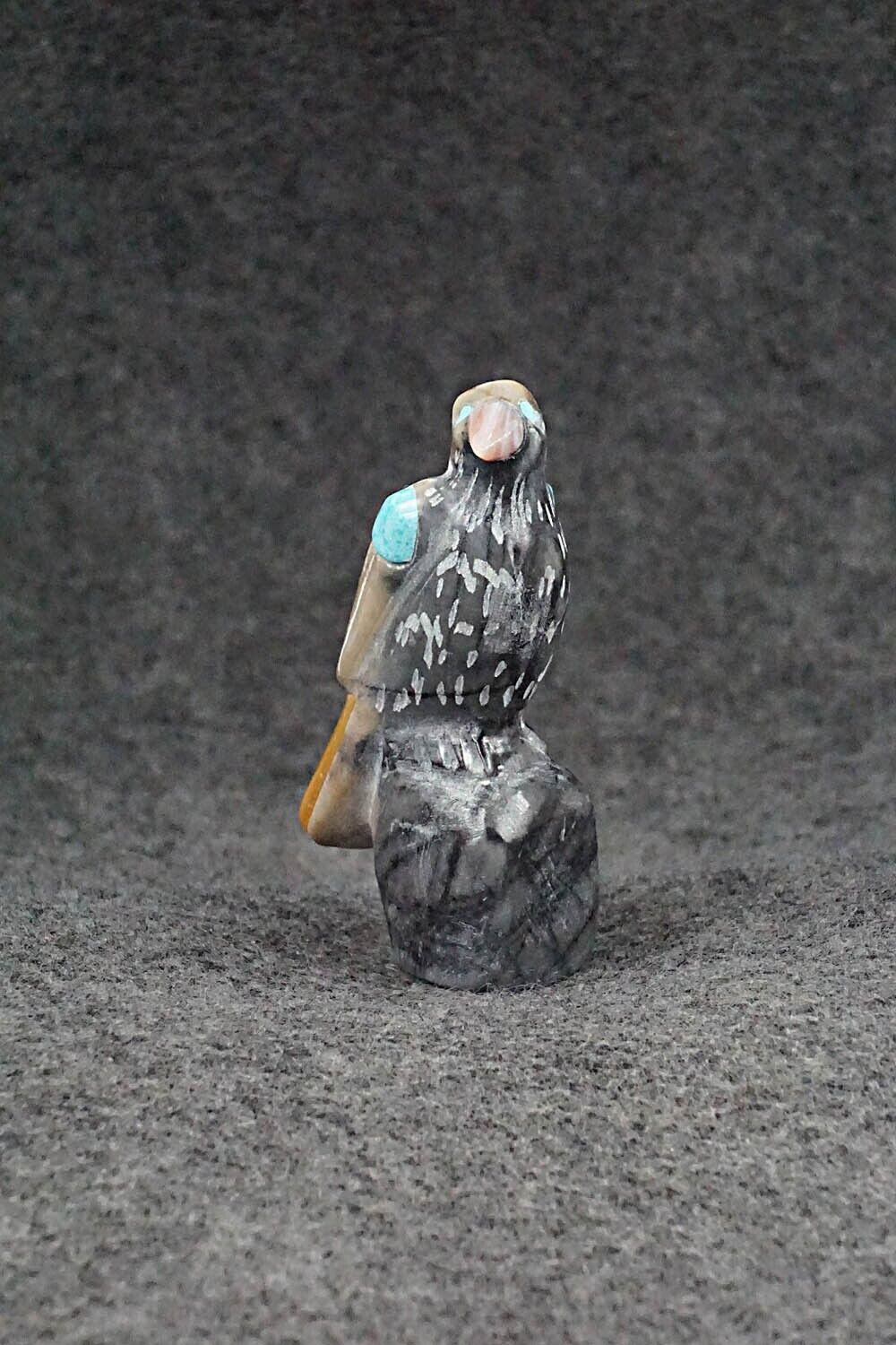 Eagle Zuni Fetish Carving - Freddie Leekya