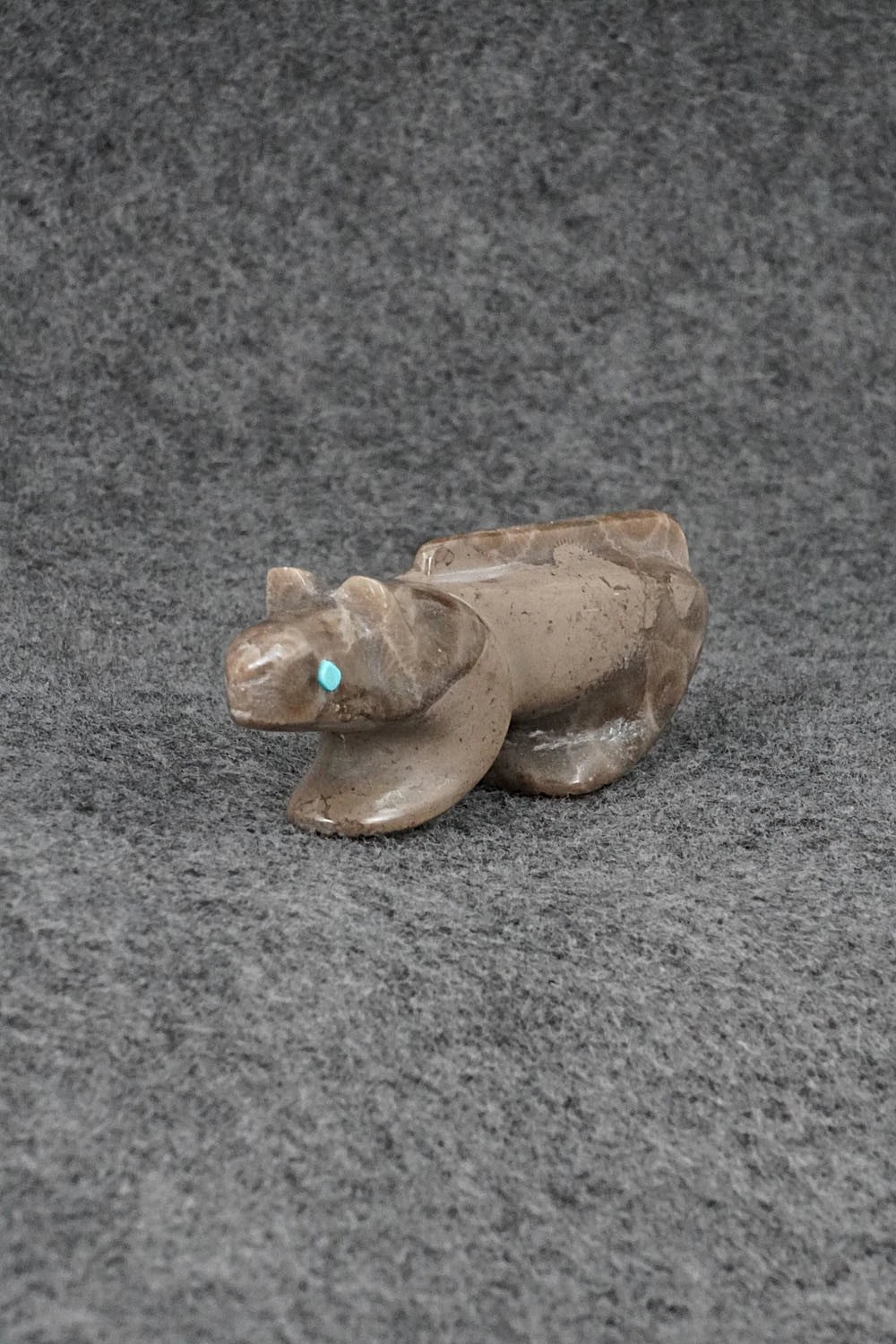 Mountain Lion Zuni Fetish Carving - Ronnie Lunasee