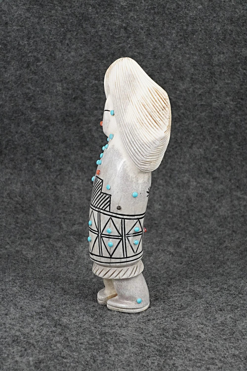 Corn Maiden Zuni Fetish Carving - Claudia Peina