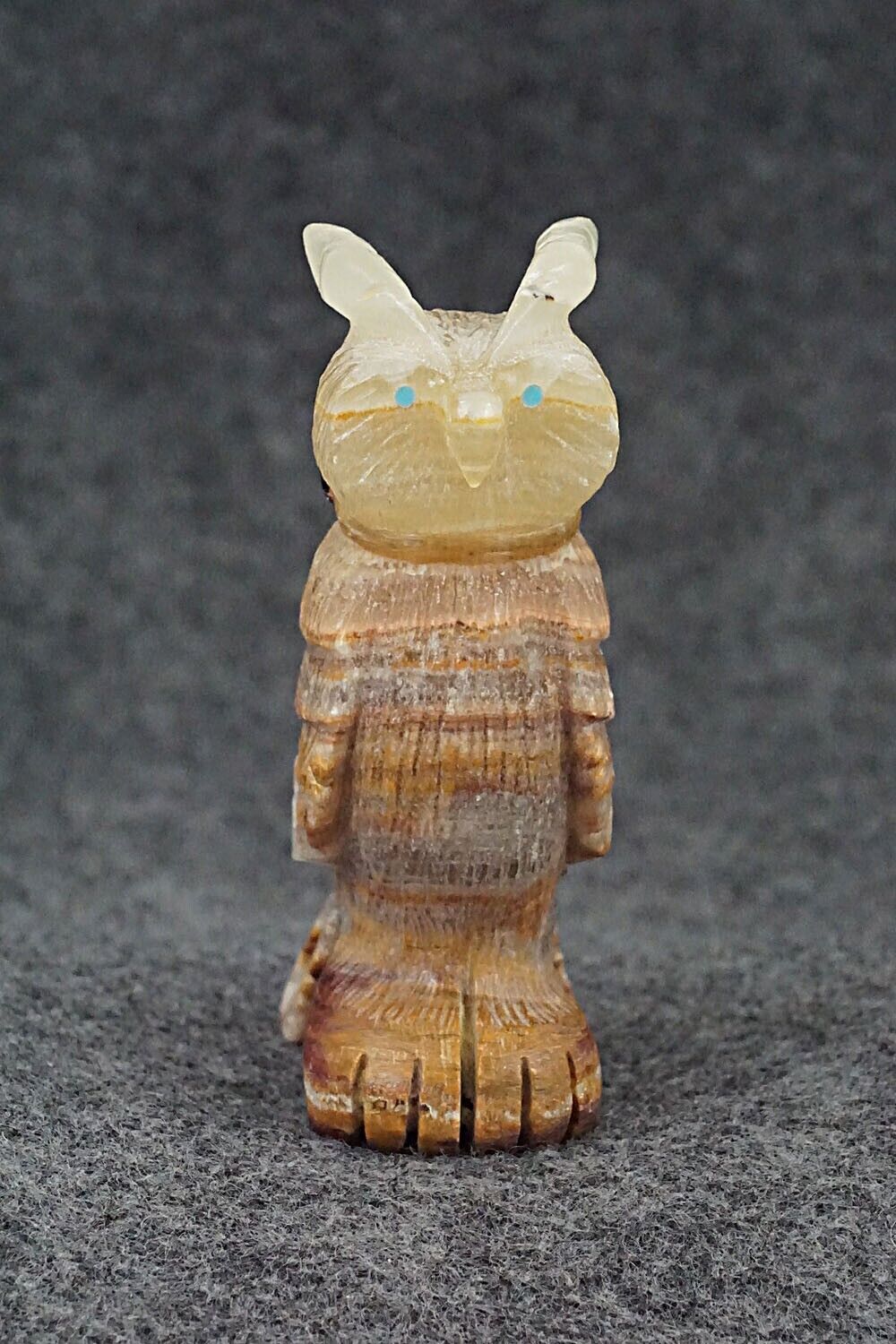 Horned Owl Zuni Fetish Carving - Douglas Martza