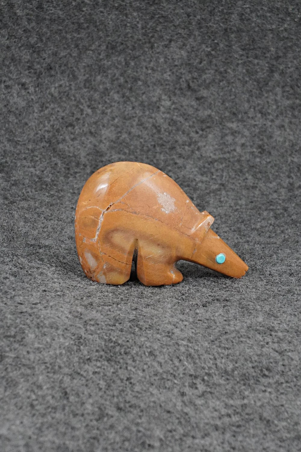 Bear Zuni Fetish Carving - Ronnie Lunasee
