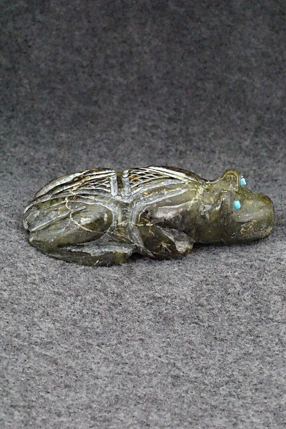 Frog Zuni Fetish Carving - Jerrold Lahaleon