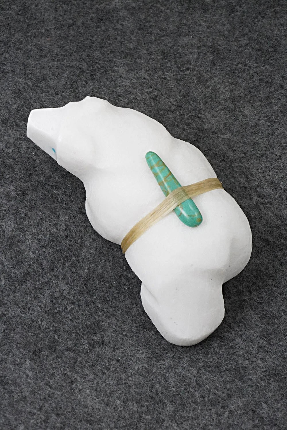 Bear Zuni Fetish Carving - Herbert Halate
