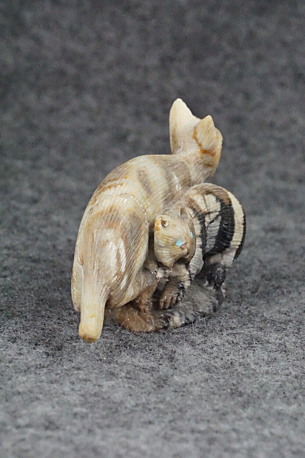 Bobcats Zuni Fetish Carving - Colin Weeka