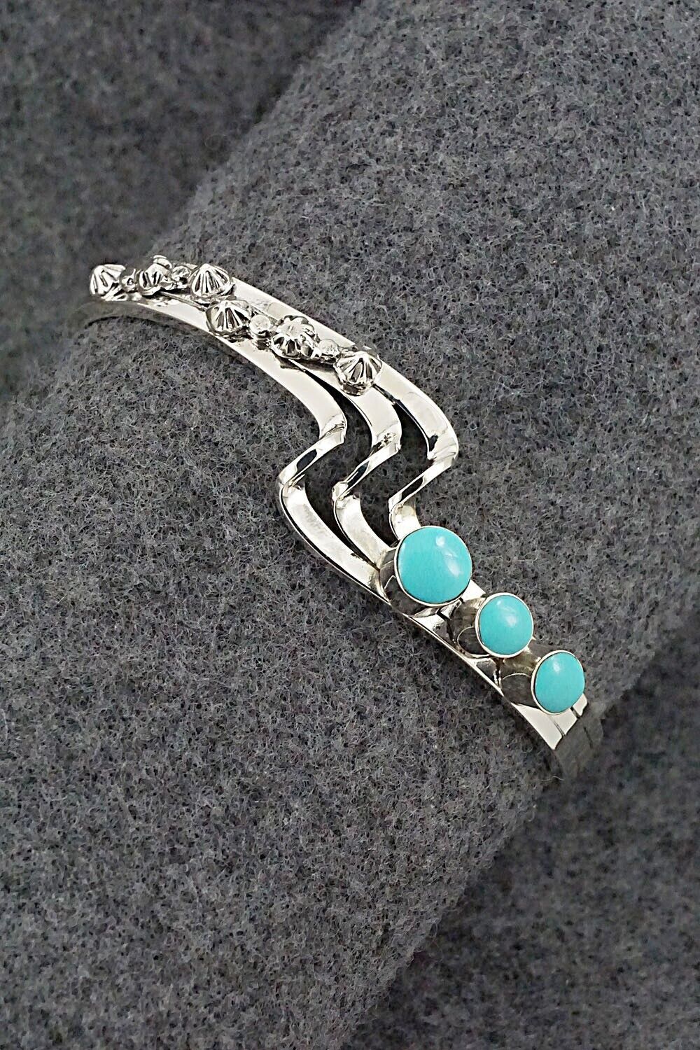 Turquoise & Sterling Silver Bracelet - Daniel Dakai