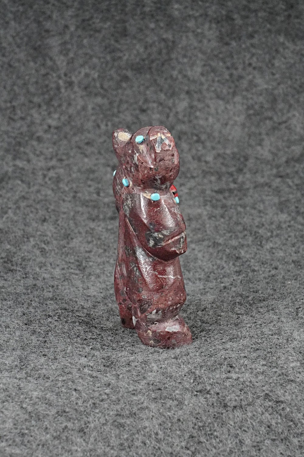 Bear Zuni Fetish Carving - Dannette Laate