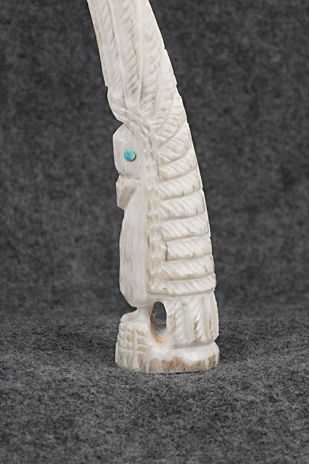 Eagle Zuni Fetish Carving - Garrick Weeka