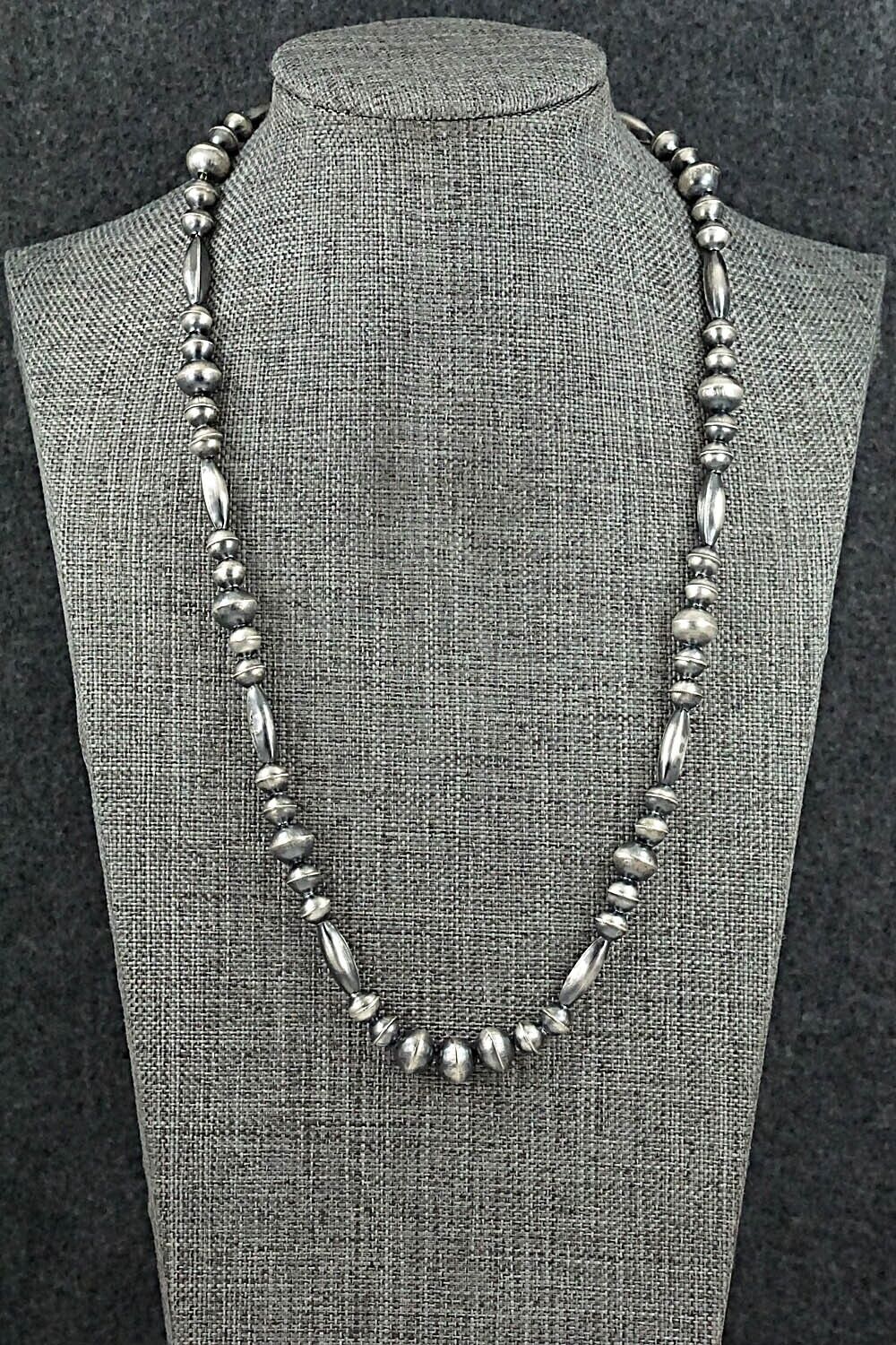 Sterling Silver Navajo Pearl Necklace 20" - Vintage