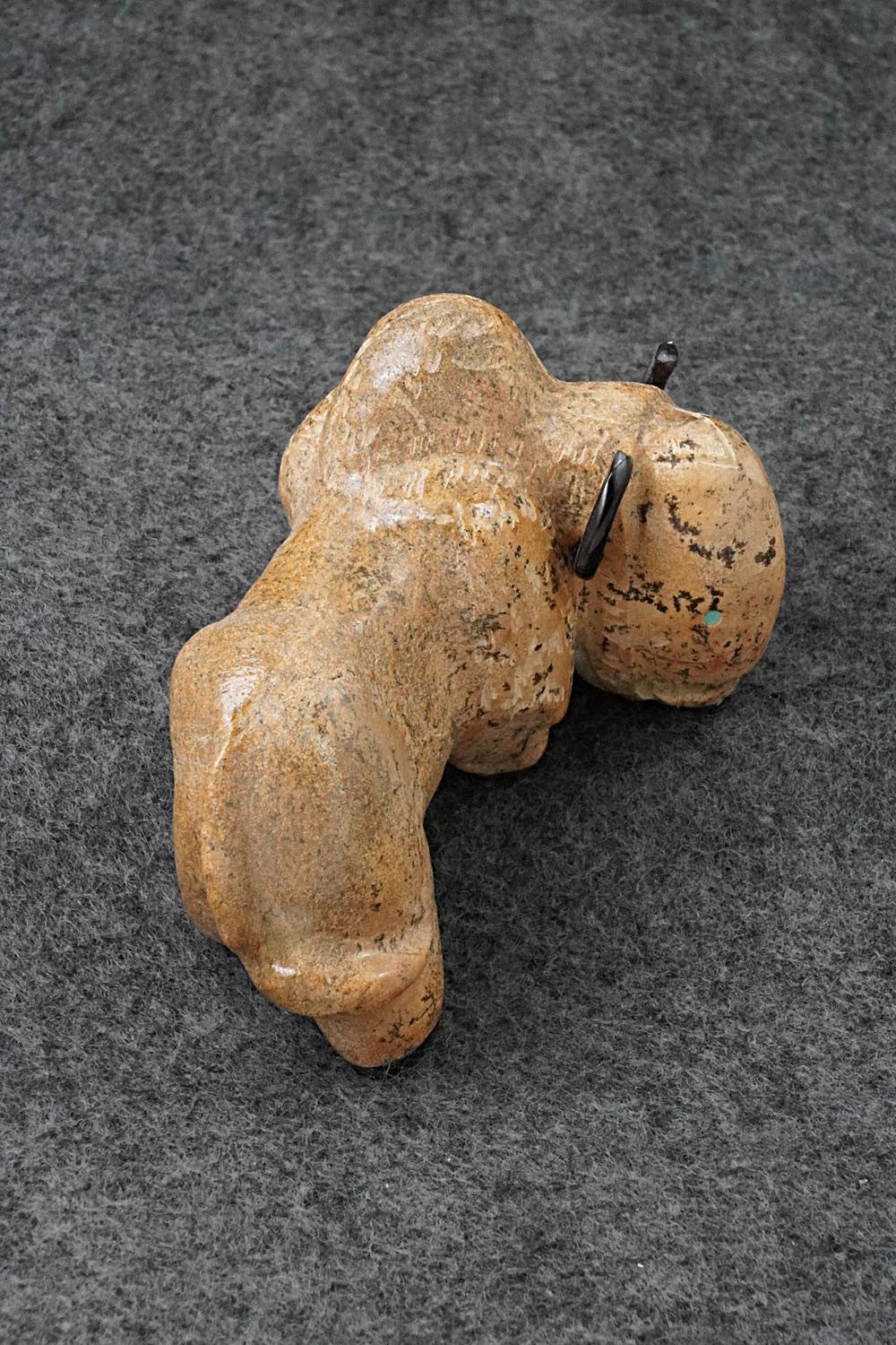 Buffalo Zuni Fetish Carving - Freddie Leekya