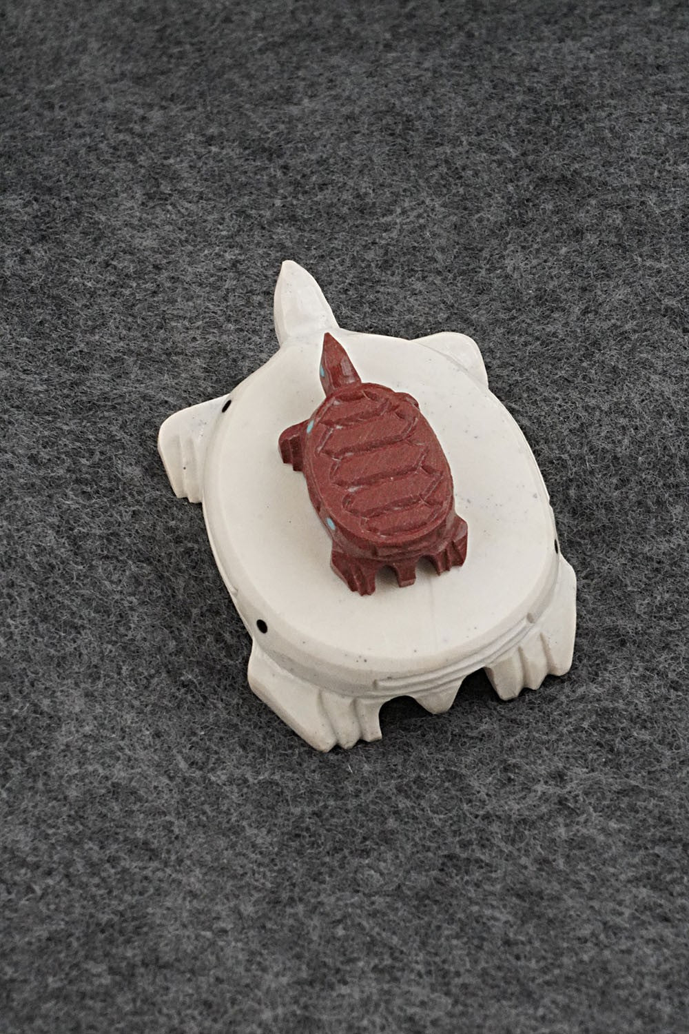 Turtle Zuni Fetish Carving - Jesus Espino