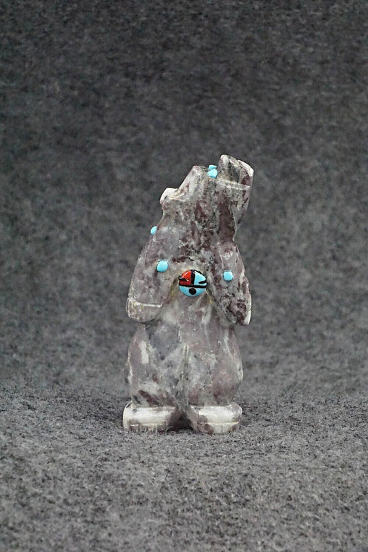 Bear Zuni Fetish Carving - Danette Laate