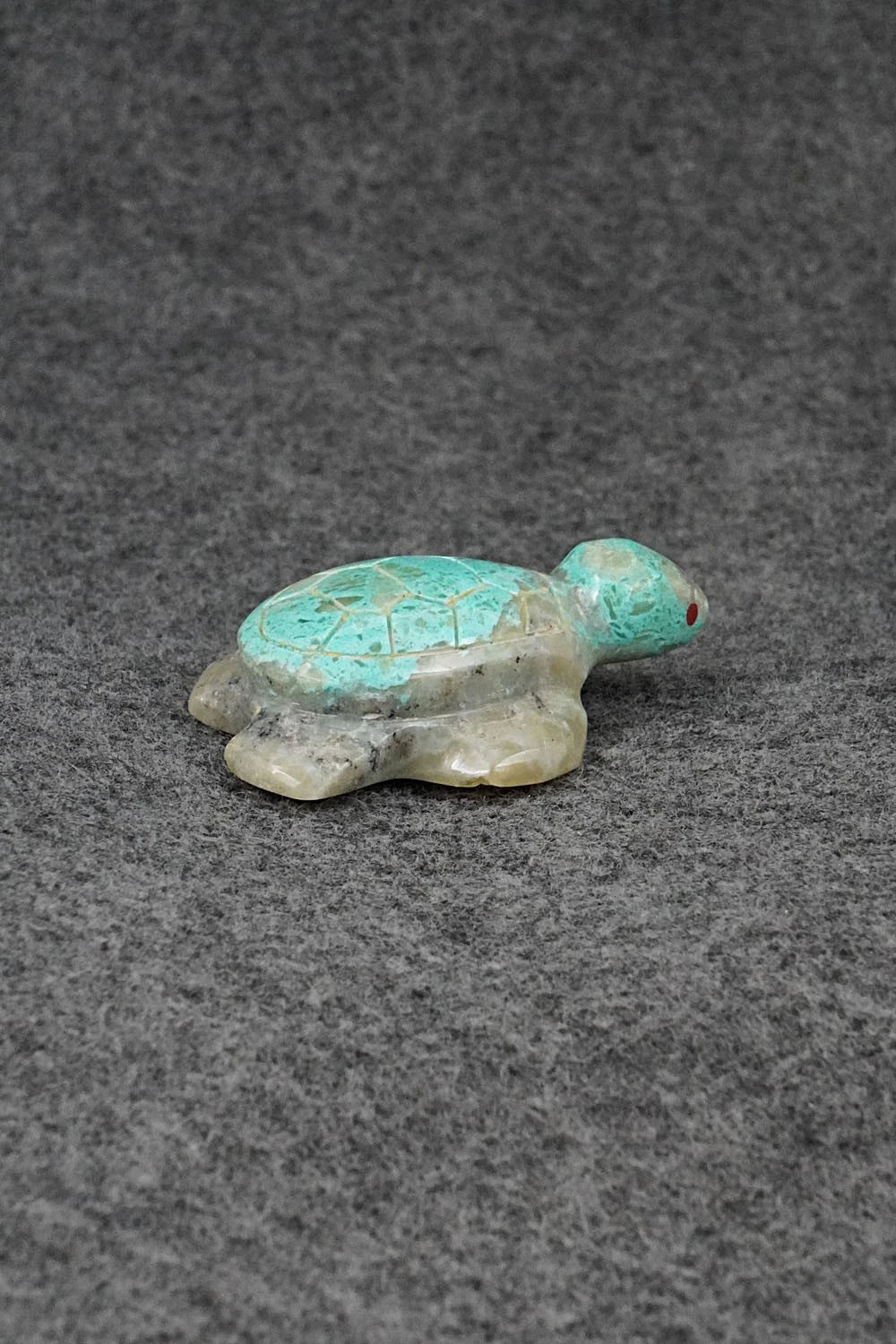 Turtle Zuni Fetish Carving - Kenric Laiwekete