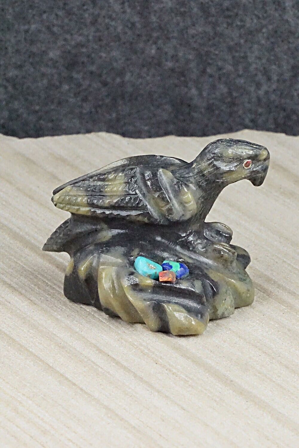 Eagle with Nest Zuni Fetish Carving - Cody Cheama