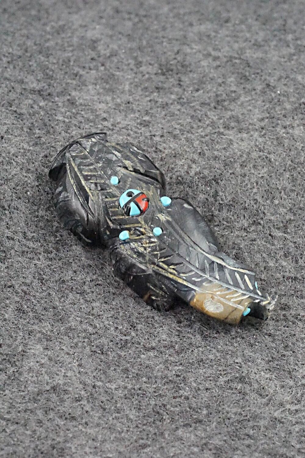 Badger Zuni Fetish Carving - Danette Laate