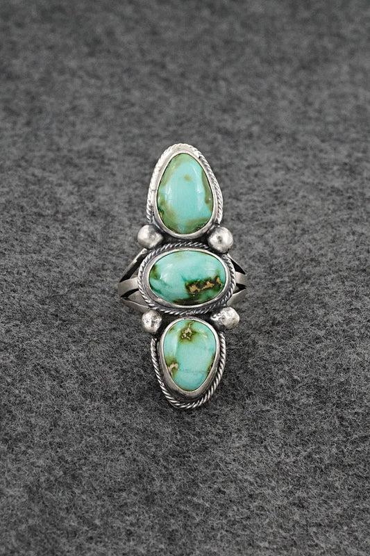 Turquoise & Sterling Silver Ring - Bobby Johnson - Size 9