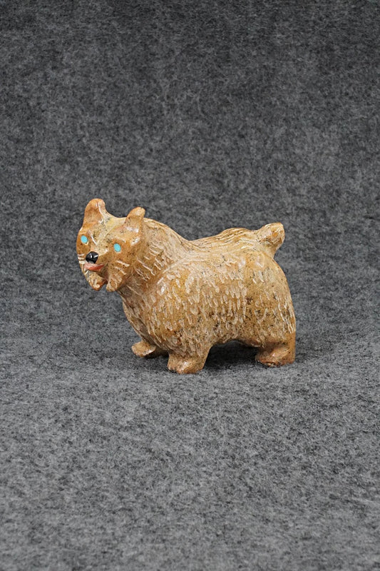 Bobcat Zuni Fetish Carving - Freddie Leekya