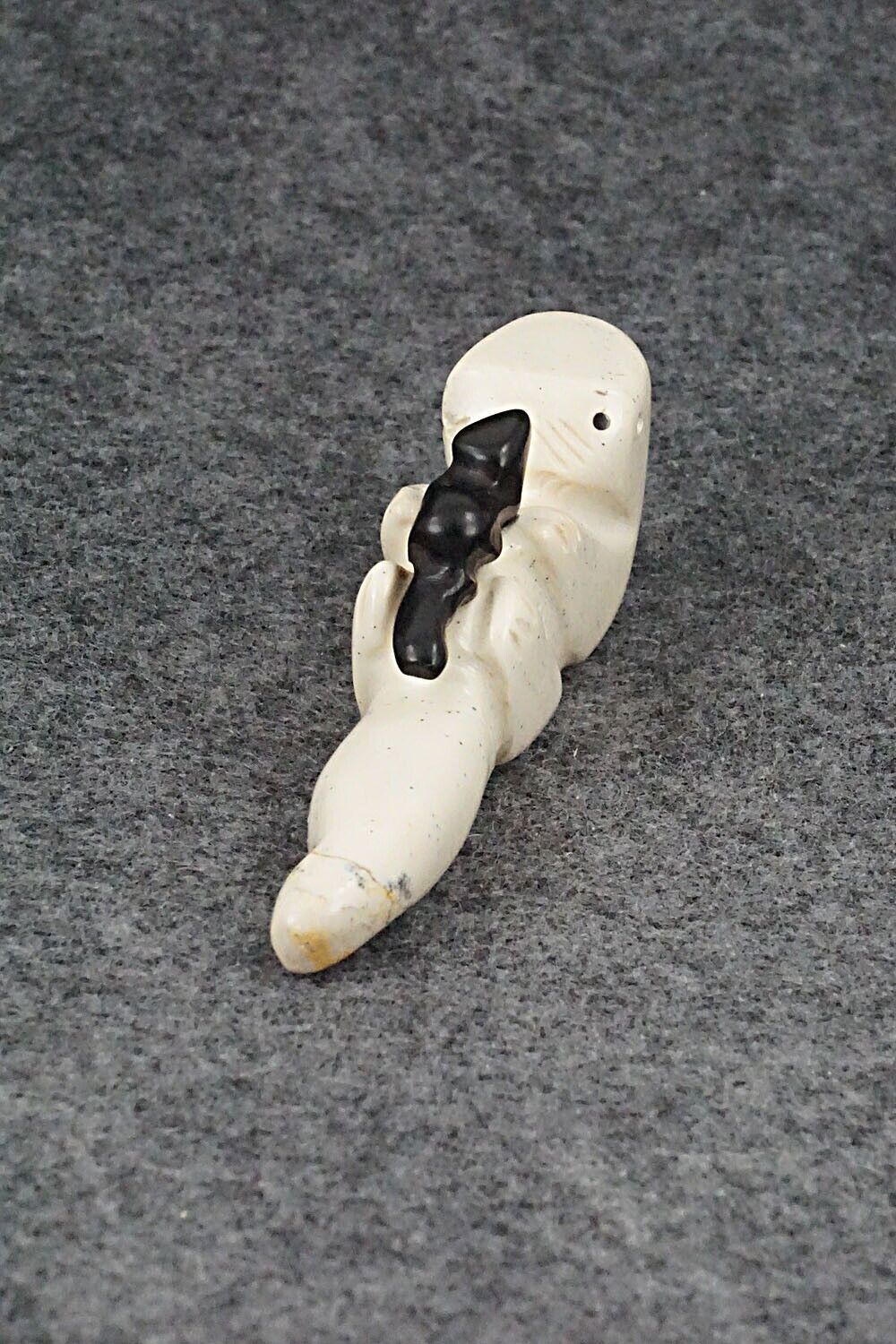Otter with Pup Zuni Fetish Carving - Justin Red Elk