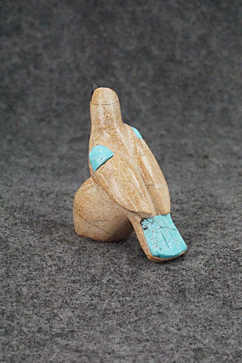 Bird Zuni Fetish Carving - Freddie Leekya