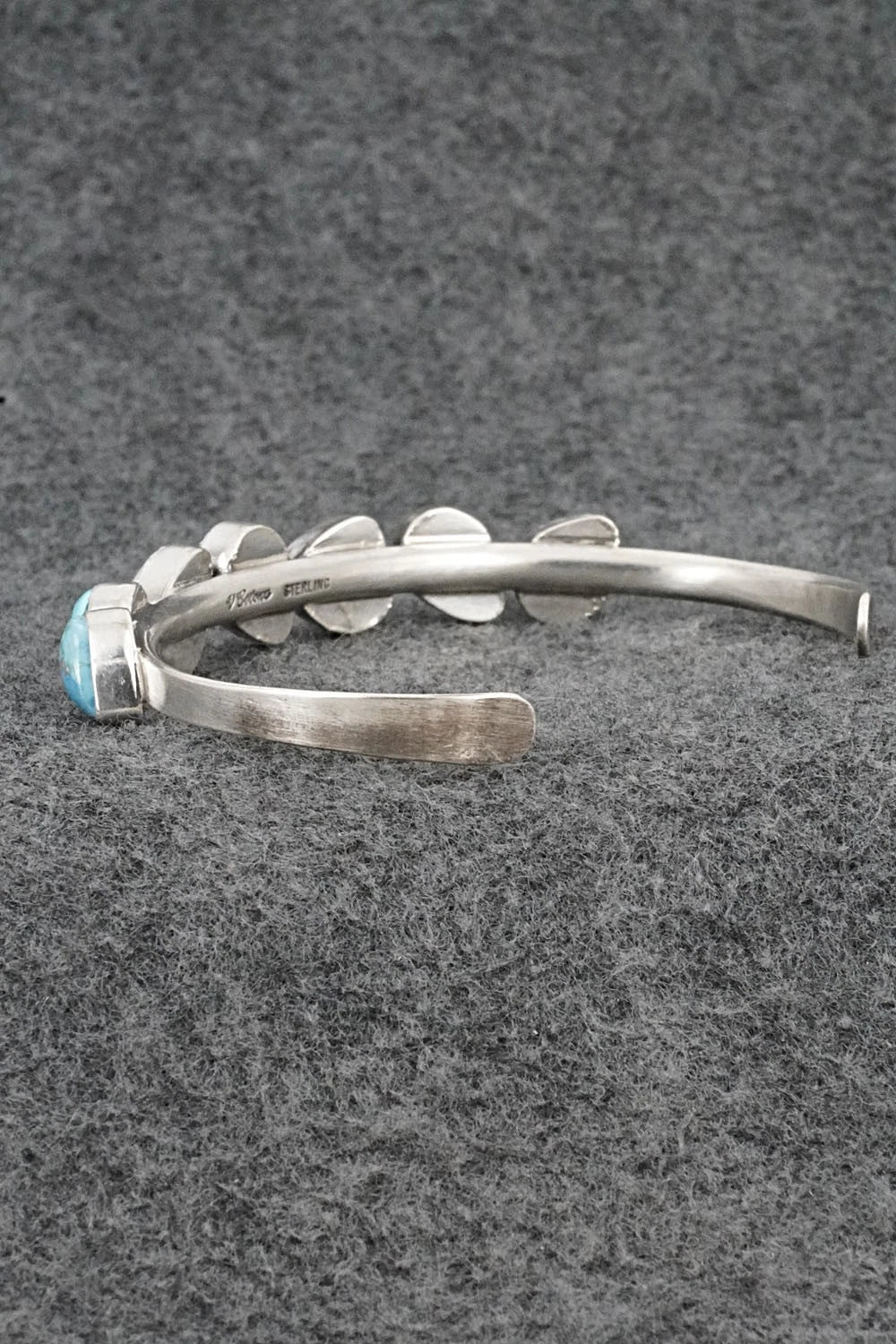 Turquoise & Sterling Silver Bracelet - Verley Betone