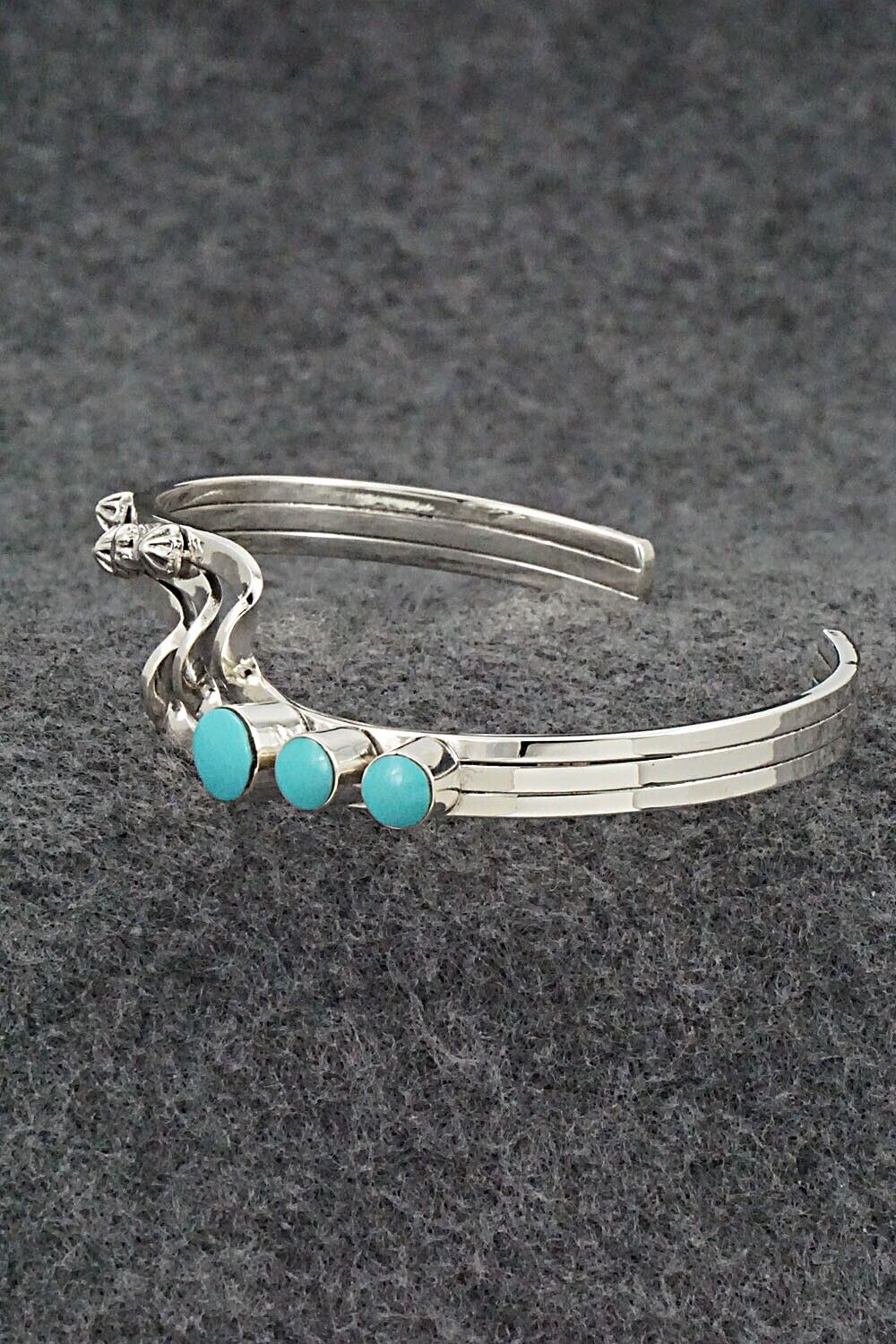 Turquoise & Sterling Silver Bracelet - Daniel Dakai