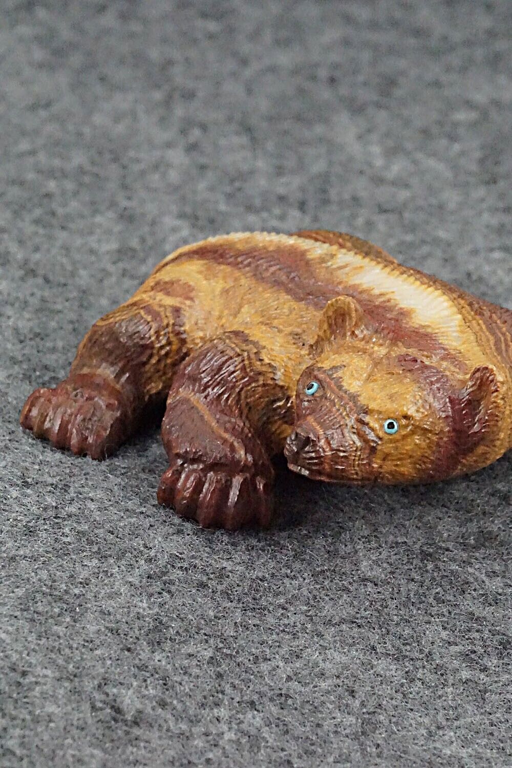 Badger Zuni Fetish Carving - Travis Lasiloo