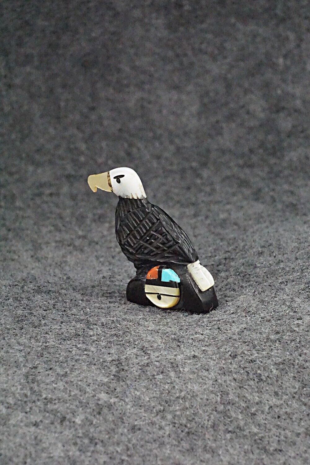 Eagle Zuni Fetish Carving - Darrin Boone
