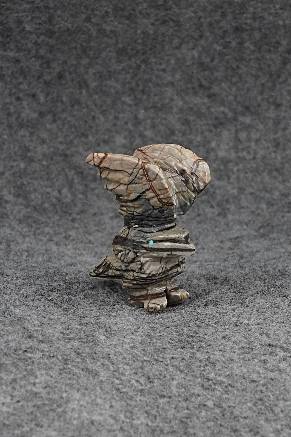 Eagle Zuni Fetish Carving - Tony Mackel