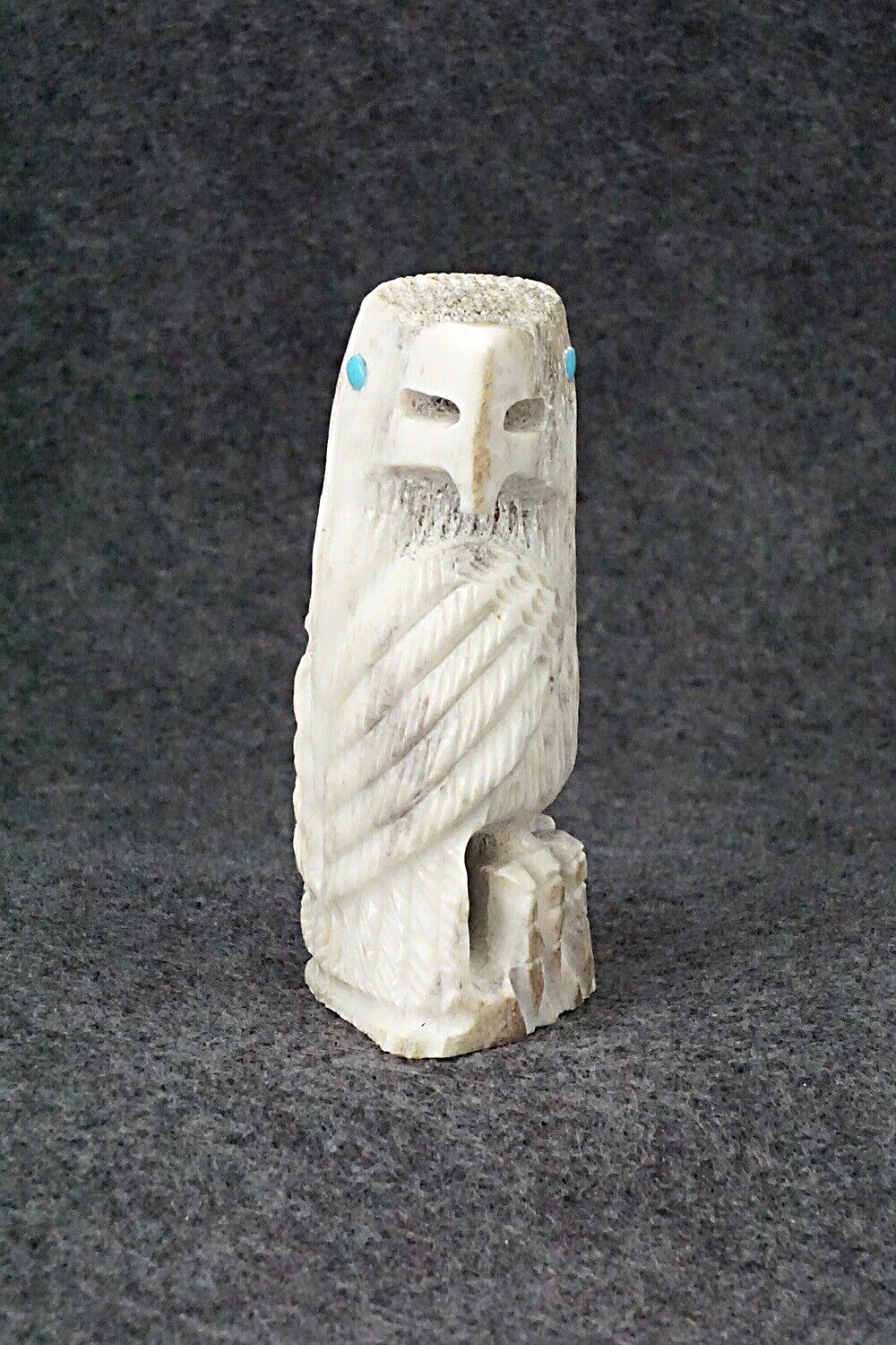 Eagle Zuni Fetish Carving - Garrick Weeka